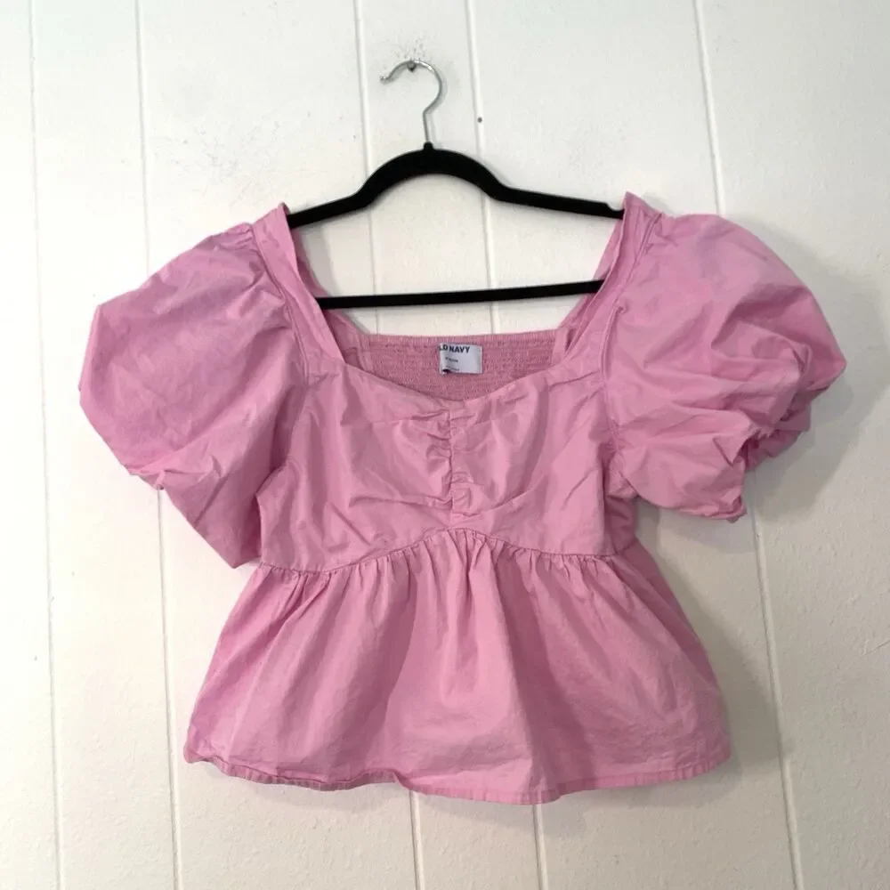 Old Navy Womens‎ Medium P Shirt Crop Coquette Milkmaid Puff Sleeve Smocked Pink